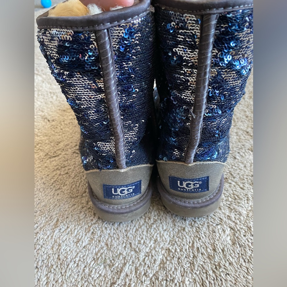 Sparkle Uggs!